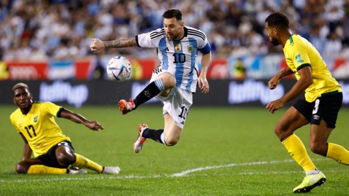 Lionel Messi - điểm tựa cho giấc mơ của La Albiceleste